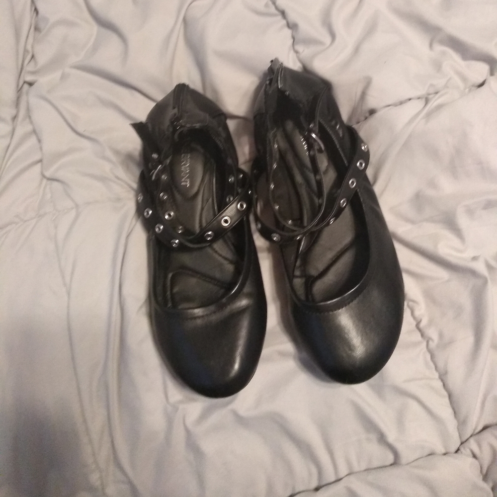 Sz 10 Lane Bryant ballet flats with ankle strap